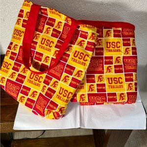 USC Trojans Quilted Tote Bag and Fleece Blanket